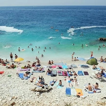 Lejlighed With Free Parking In Quiet Area A Few Minutes To Beaches & Center - Angels Marlen *