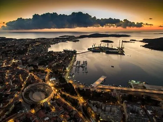 Angels - Marlen Lejlighed